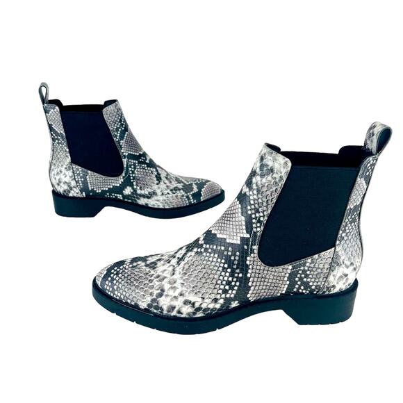 Treasure & Bond Gabriela Women Chelsea Boot Sz 5.5 Faux Leather Snake Print New - Picture 16 of 16